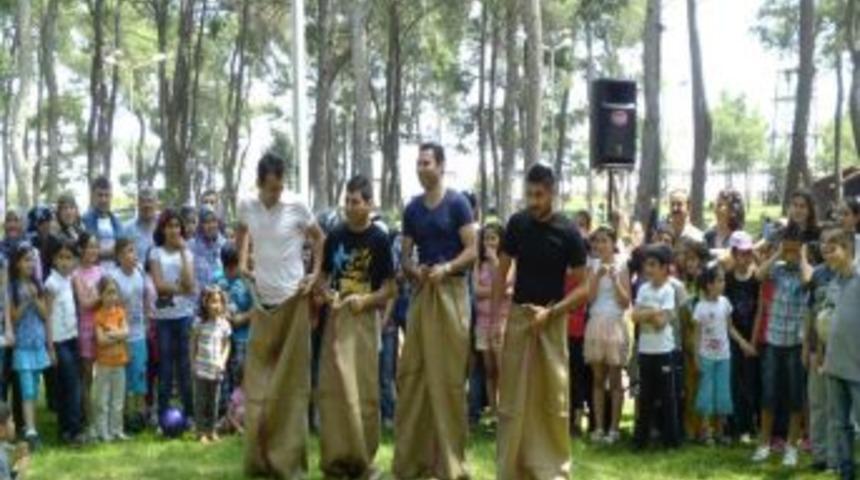 AKMEK'li Kursiyerler Hıdırellez Şenlikleri D&uuml;zenledi