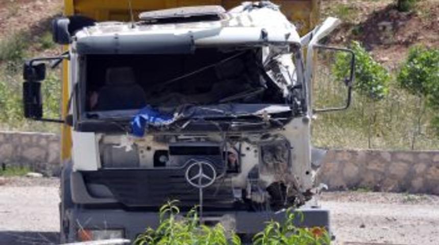 Ter&ouml;ristler Mardin'de Şantiye Bastı