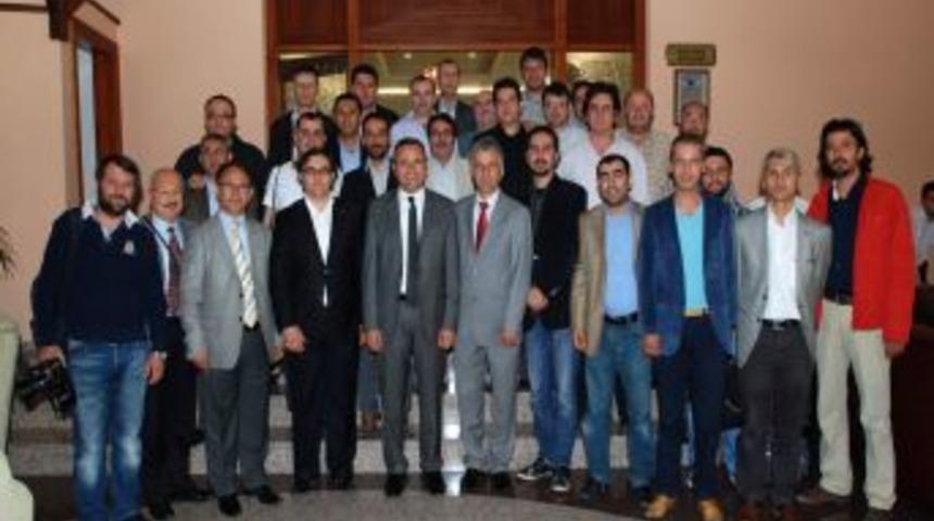 Denizli Valisi Demir 'cumartesi Buluşmaları'na Katıldı