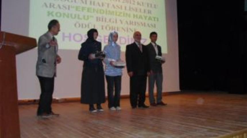 Peygamber Efendimiz'in  Hayatı Yarışmasında &Ouml;d&uuml;ller Verildi