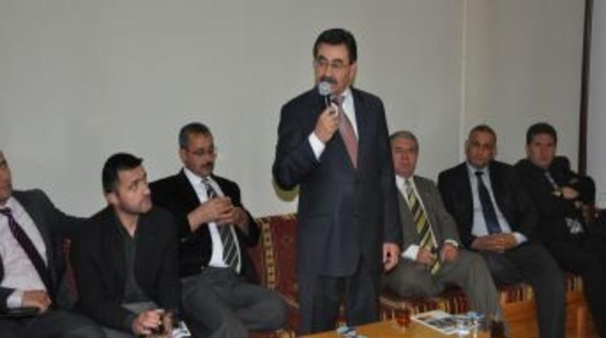 Belediye Başkanı Odabaşı, Hemşehri Derneklerinin Y&ouml;neticileri Ile Buluştu