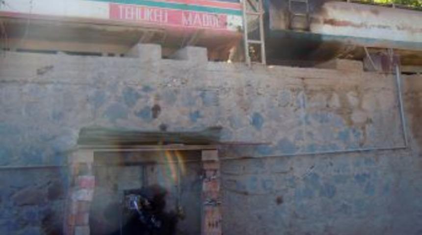 Diyarbakır'da Ka&ccedil;ak Akaryakıt Operasyonu