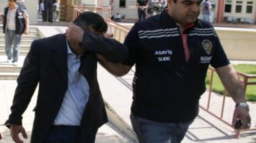 Dolandırıcılık Yaptığı İddia Edilen Şahıs G&ouml;zaltına Alındı