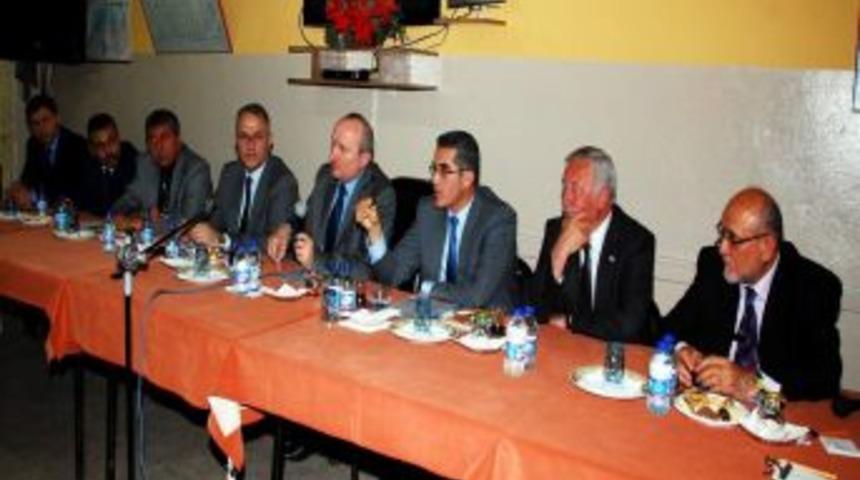 Vali Ko&ccedil;demir, &Ccedil;amlıca Mahallesi Sakinlerini Dinledi