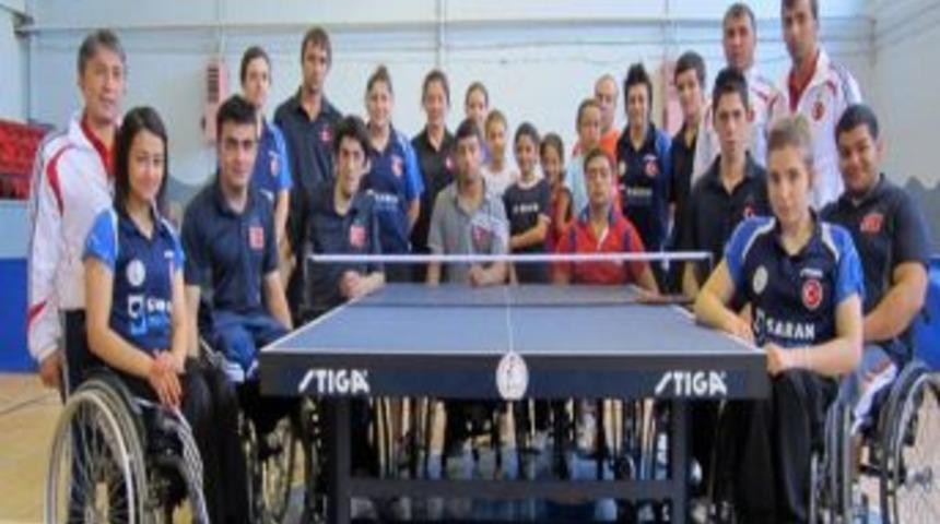 Bedensel Engelliler Masa Tenisi Milli Takımı Slovakya Yolcusu