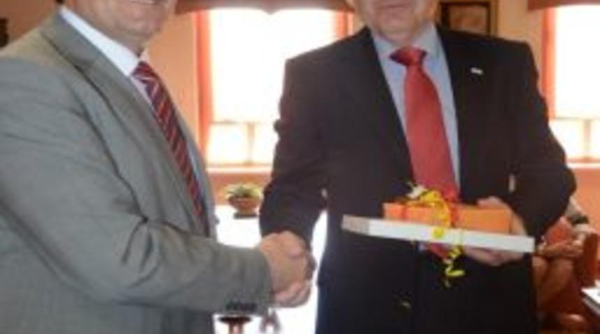 Alman İşadamlarınından Başkan D&uuml;ndar'a Ziyaret