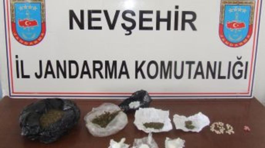 Uyuşturucudan 9 Kişi G&ouml;zaltında