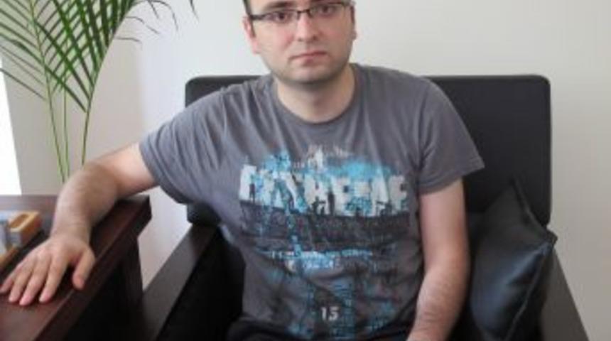 4 Haziran Mağduru S&ouml;zleşmeli Memurlar &Ccedil;are Arıyor