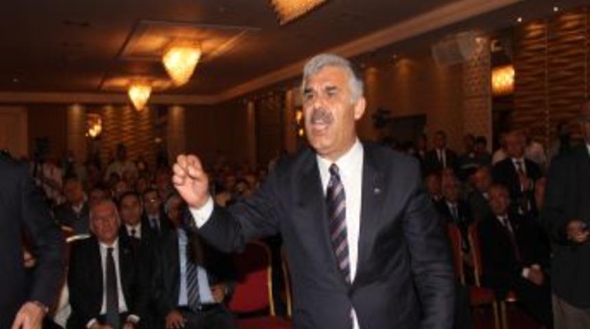 Bakan &Ccedil;ağlayan: T&uuml;rkiye K&uuml;resel Krizden Burnu Kanamadan &Ccedil;ıkmıştır