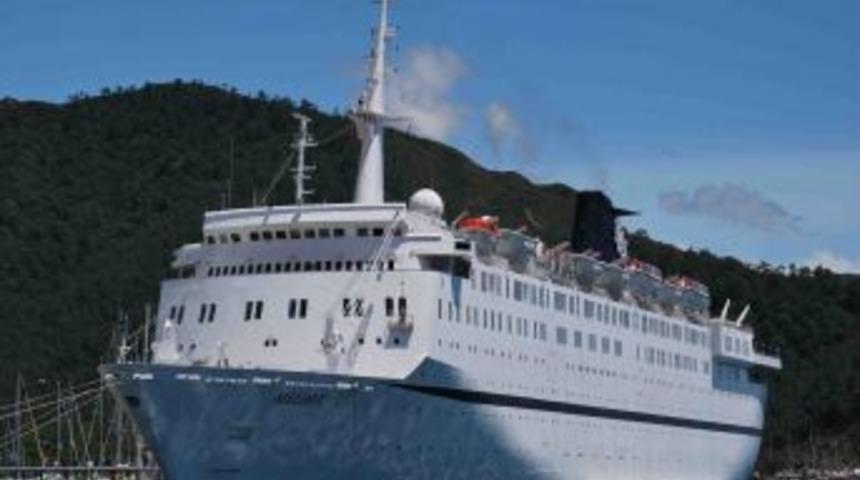 Marmaris Dev Yolcu Gemilerini Ağırlıyor