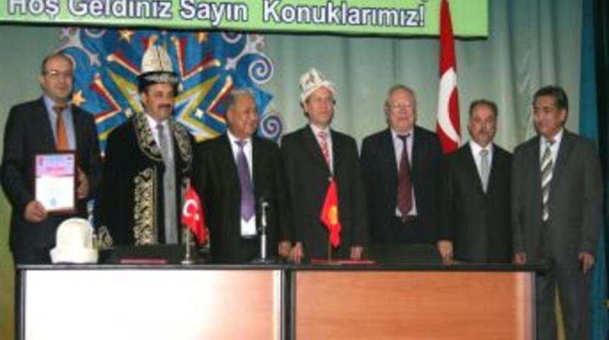 Kastamonu &Uuml;niversitesi, Kırgızistan'daki &Uuml;niversitelerle Işbirliğini Genişletti