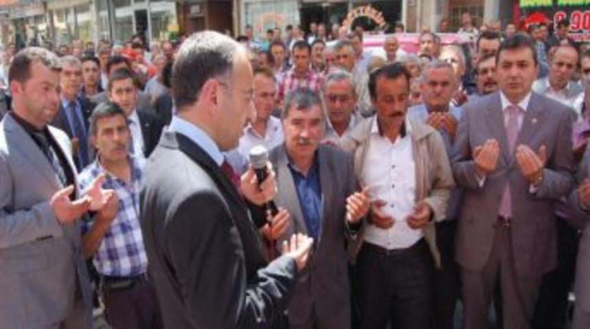 Taşk&ouml;pr&uuml;l&uuml; 5 Veteriner Tek &Ccedil;atı Altında Birleşti