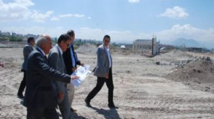 Harikalar Diyarı İnşaatı Hızla Devam Ediyor