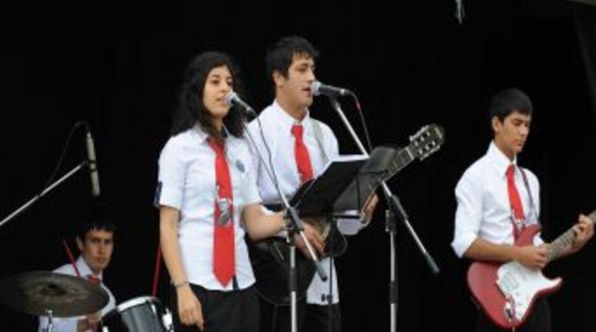 Akaydın Gen&ccedil;lerin 19 Mayıs Coşkusuna Ortak Oldu