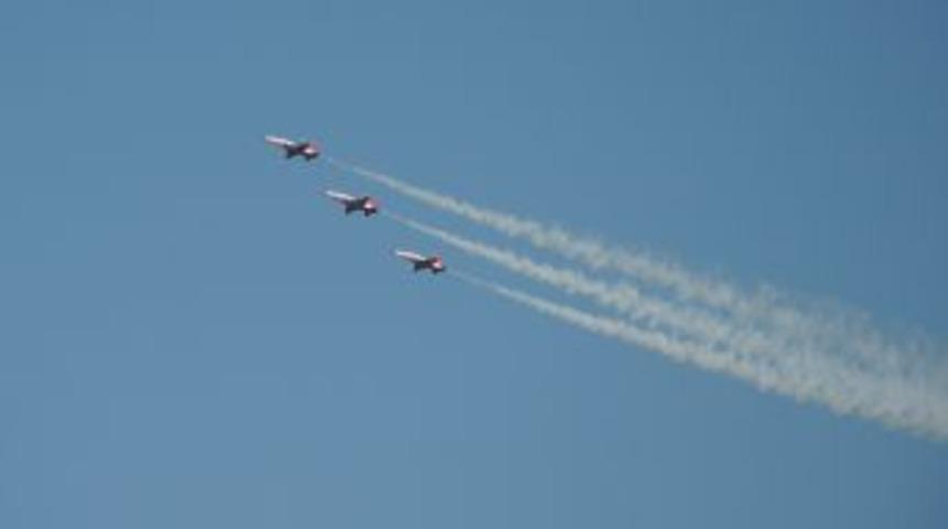 T&uuml;rk Yıldızları, Samsun Semalarında Prova U&ccedil;uşu Yaptı