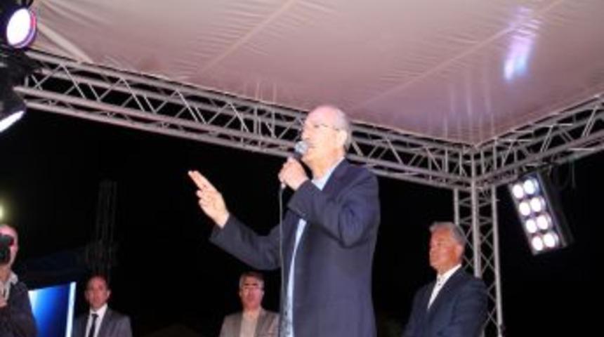 CHP Genel Başkanı Kılı&ccedil;daroğlu: &Ccedil;elenk Koyma Yasaklarını Kafalarına &Ccedil;alacağız