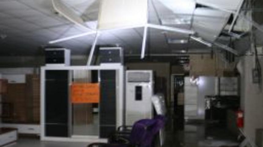 Kocaeli'de Yağmur Suları Baskınlara Yol A&ccedil;tı