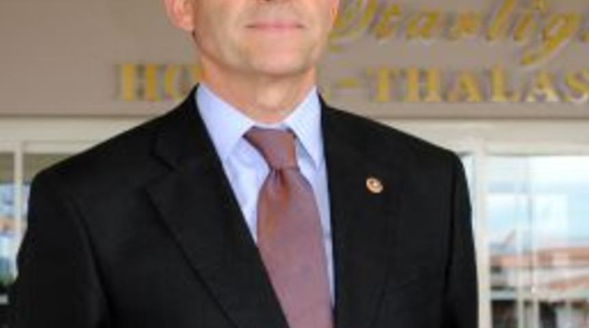 Arsa Sorunu &Ccedil;&ouml;z&uuml;ld&uuml;, TOKİ Turizm &Ccedil;alışanlarına Antalya'da 6 Bin Konut Yapacak