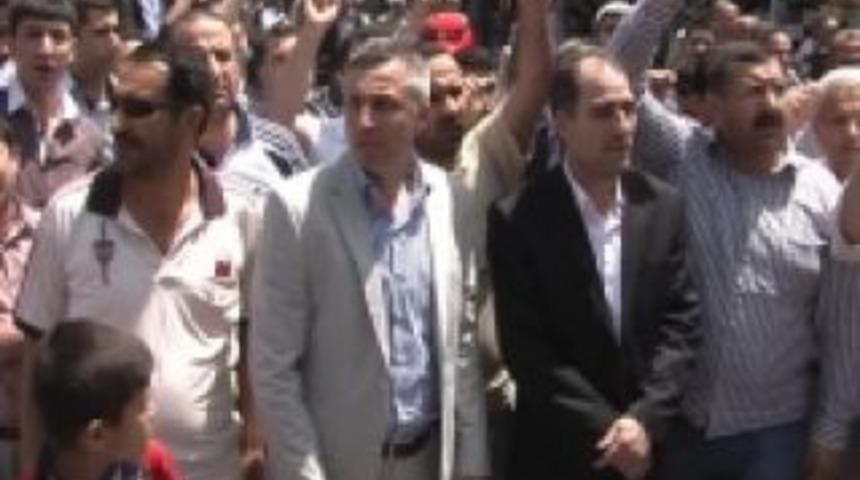 M&uuml;ft&uuml;y&uuml; istifaya &ccedil;ağırdılar