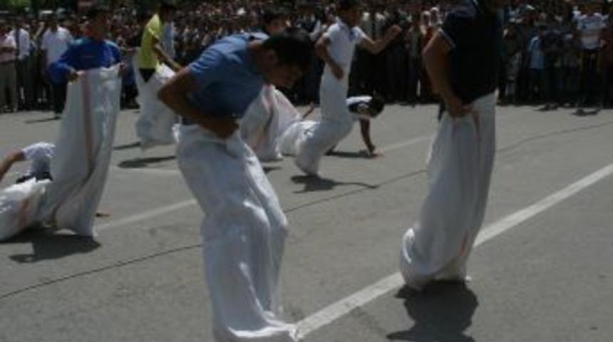 Siirt'te 19 Mayıs Coşkusu