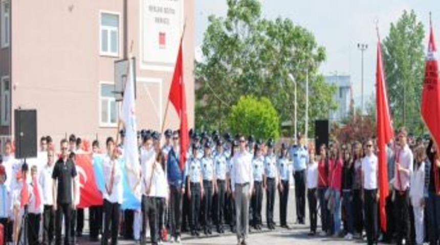 19 Mayıs Balıkesir'de &Ccedil;eşitli Etkinliklerle Kutlanıyor