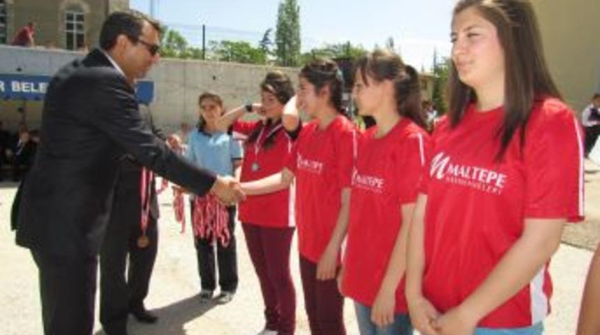 Şerefliko&ccedil;hisar&rsquo;da 19 Mayıs Coşkusu