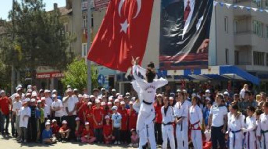 &Ccedil;ankırı&rsquo;da 19 Mayıs Coşkusu