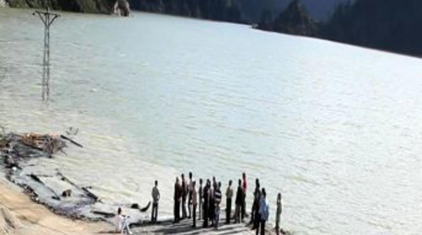 Şenyuva K&ouml;yl&uuml;lerinin Geleceği HES Altında Kaldı