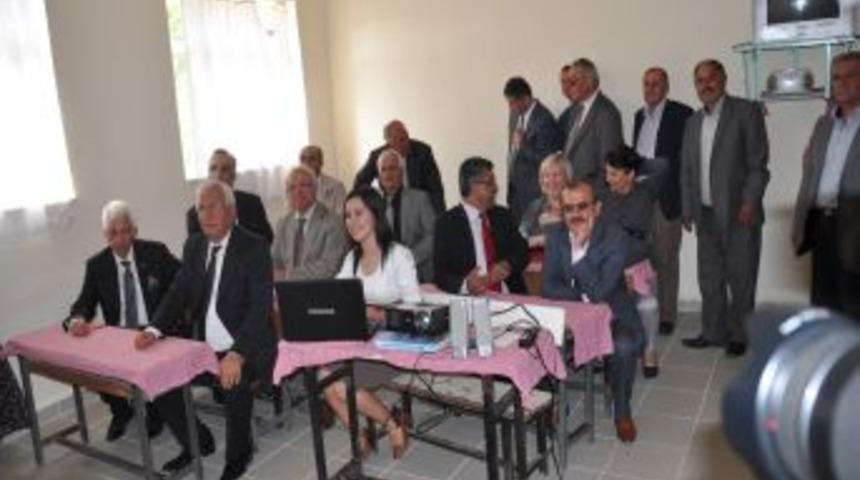 B&uuml;lent Ecevit &Uuml;niversitesi &Ouml;ğrencileri, Tarihi Okulu Canlandırdı