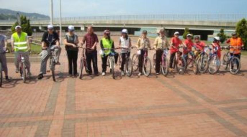 Alaplı'da bisiklet turu yapıldı