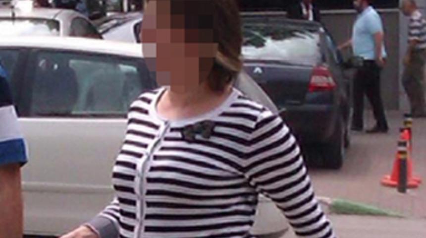 Temizlik&ccedil;i ilanı vererek fuhuş yaptırdı