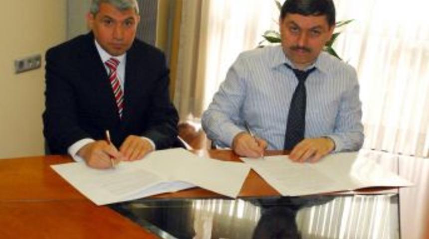 Bakıcı Anneleri &Ouml;ğretim &Uuml;yeleri Eğitecek