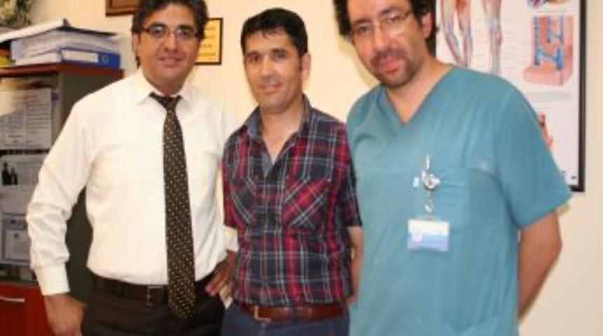 Kalp Kapağı Sağ G&ouml;ğs&uuml;nden Değiştirildi