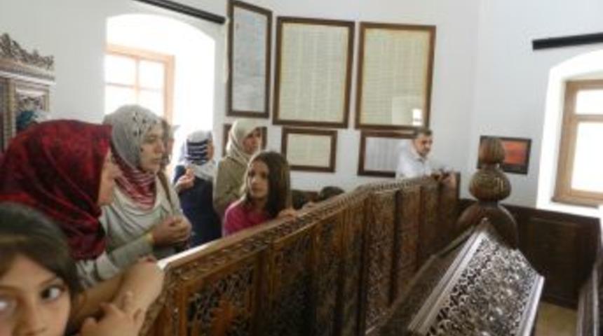 Yedi Beyza Derneği, Hasankeyf Ve Tillo Gezisi D&uuml;zenledi