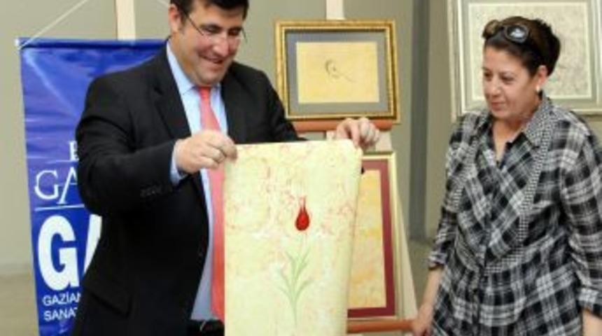 Gamek, Zirvede Ebru Gösterisi Yaptı