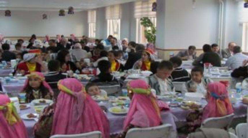 Van I&ccedil;in Kardeşlik Programı