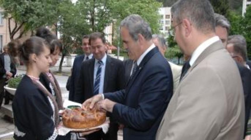 Başkan Altepe&acute;den Rodop M&uuml;sl&uuml;manlarına Moral