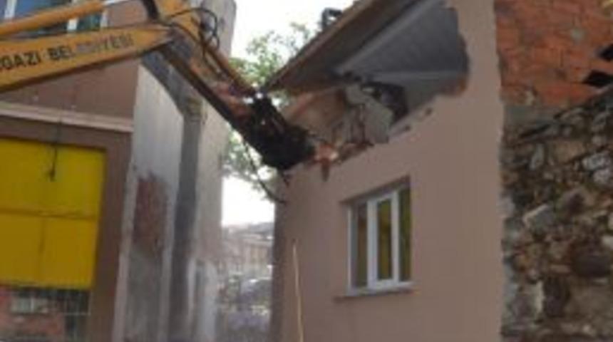 Osmangazi Belediyesi'nden Ka&ccedil;ağa Ge&ccedil;it Yok