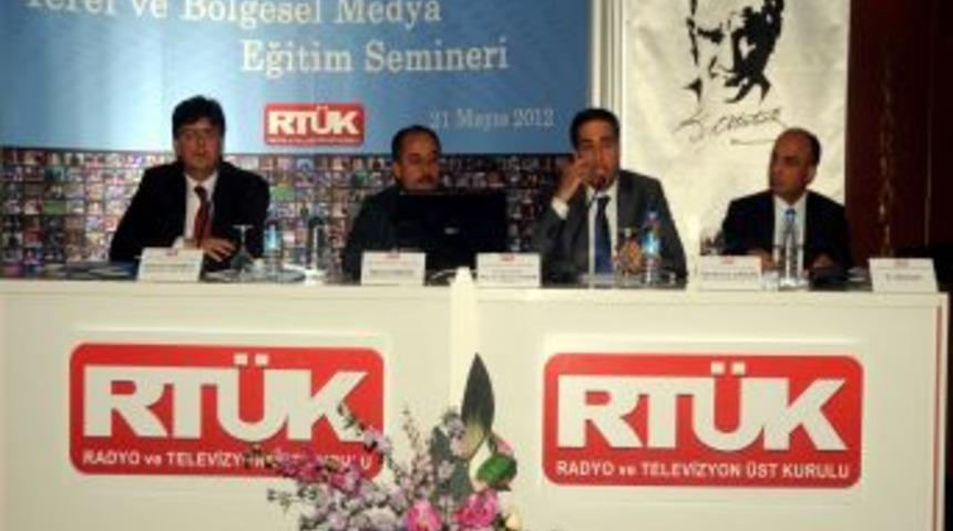 &Ccedil;akan: Medya B&ouml;lgeyi K&ouml;t&uuml; Yansıtıyor