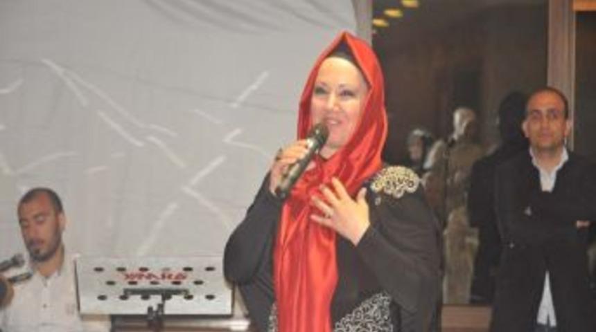 Nilkader'li Kadınlardan Annesiz Kızlara Destek