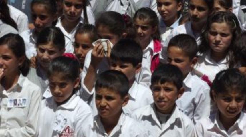 Trafik Kazasında &Ouml;len 4 &Ouml;ğretmen Okulda Anıldı