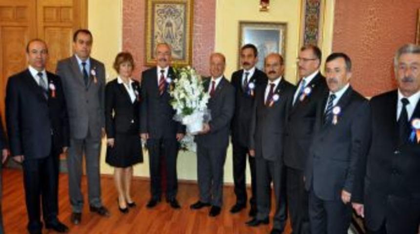 Tapu Kodastro B&ouml;lge M&uuml;d&uuml;rl&uuml;ğ&uuml; Personeli Ali Kolat'ı Ziyaret Etti