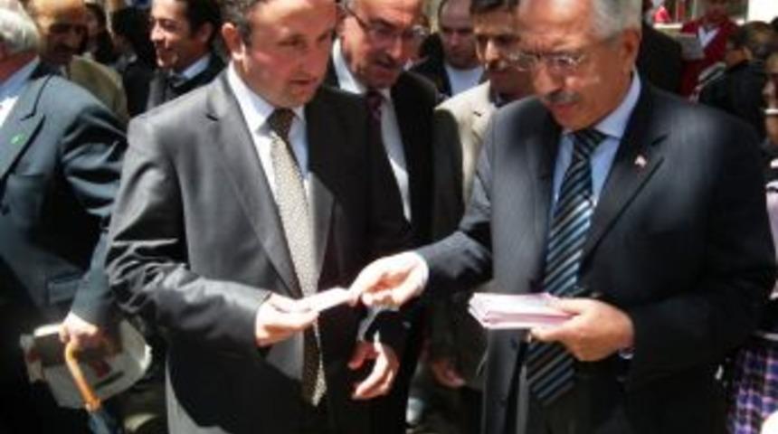 Sevgi Yolu'nda Okuma Kapmanyası