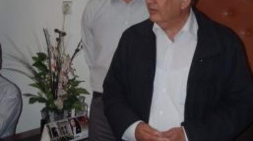 Chp'de &Uuml;&ccedil;&uuml;nc&uuml; Aday Ahmet &Ouml;zt&uuml;rk