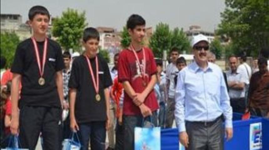 Malatya'da Masa Tenisi Turnuvası D&uuml;zenlendi