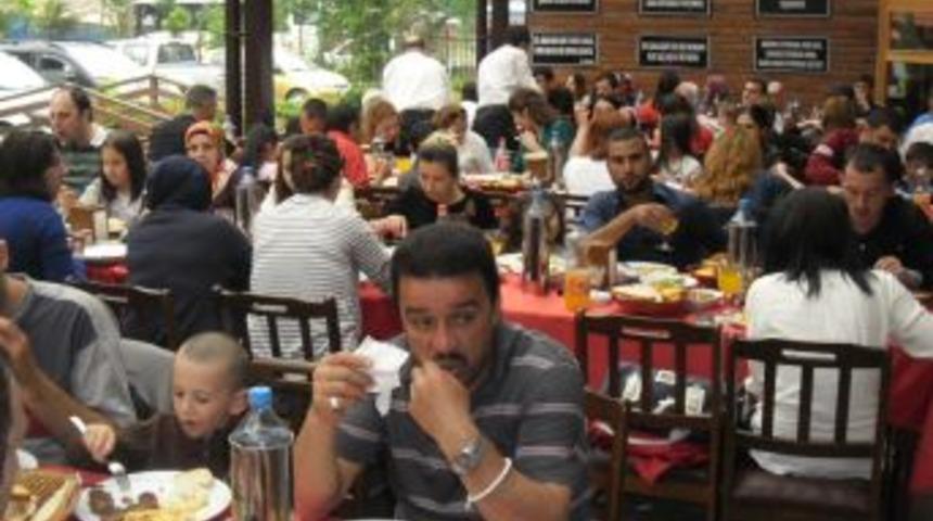 15 Yaşındaki Kızın &Ouml;ld&uuml;r&uuml;lmesiyle İlgili 5 Kişi Tutuklandı