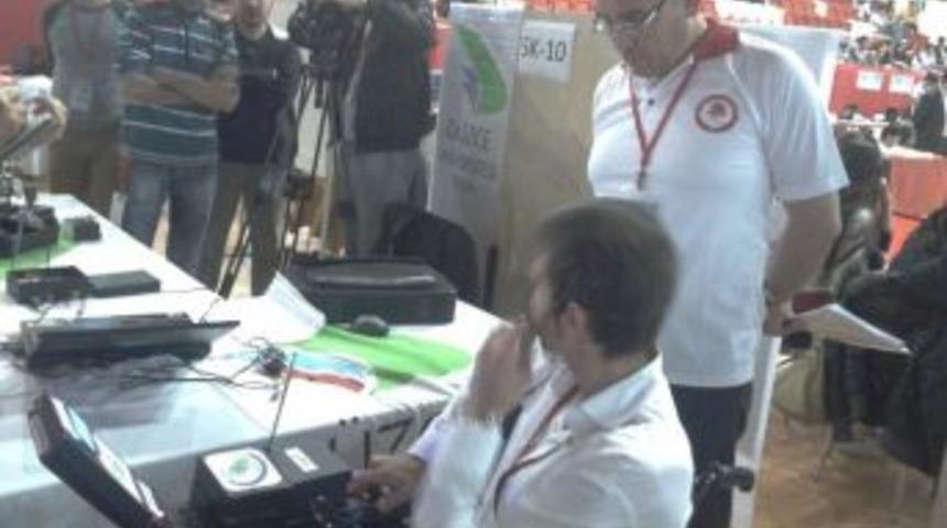 D&uuml;zce &Uuml;niversitesi &Ouml;ğrencisinin Uluslararası Başarısı