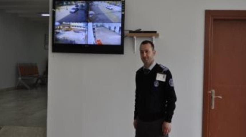 D&uuml;zce Gen&ccedil;lik Spor'a Kamera Sistemi