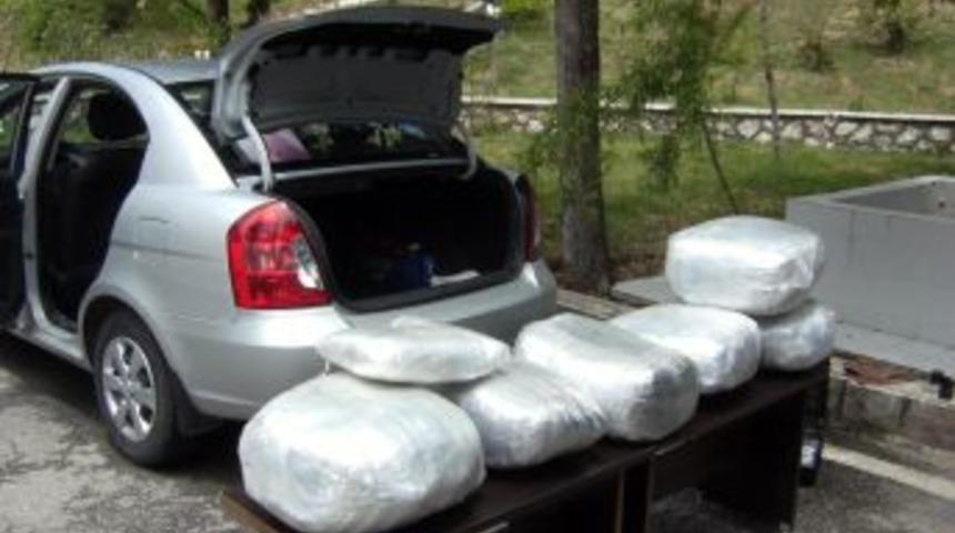 Tarsus'ta 40 Kilo Esrar Ele Ge&ccedil;irildi