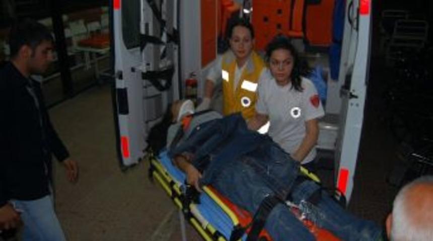 Asker Konvoyunda Kaza: 6 Yaralı